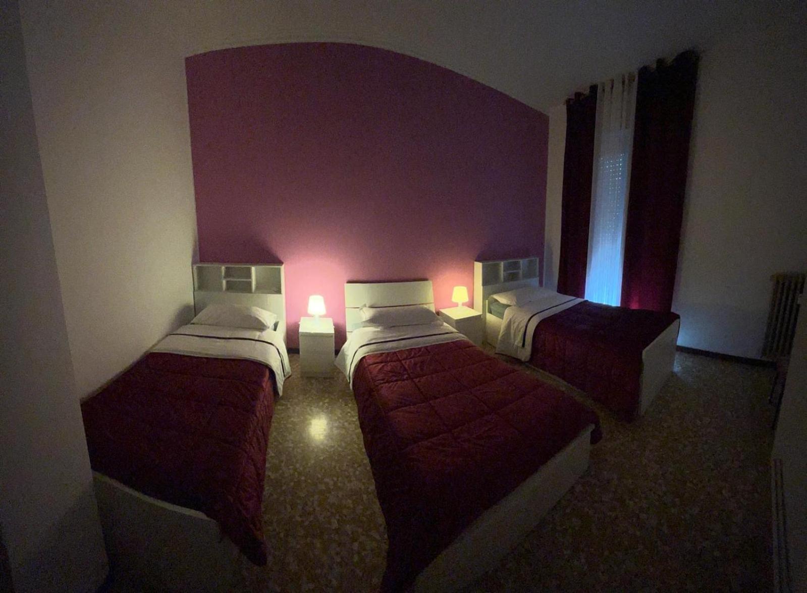 Aeroporto Room Azzano San Paolo エクステリア 写真